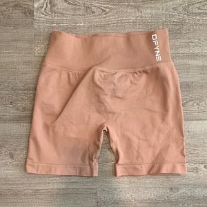 DFYNE - Dynamic Shorts